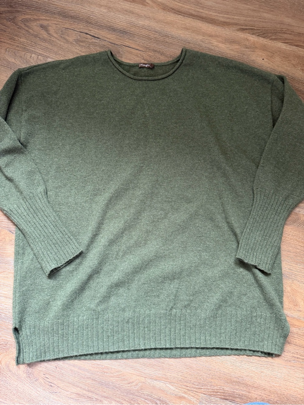J McLaughlin Roll-neck Cashmere Sweater 
Size Medium Green